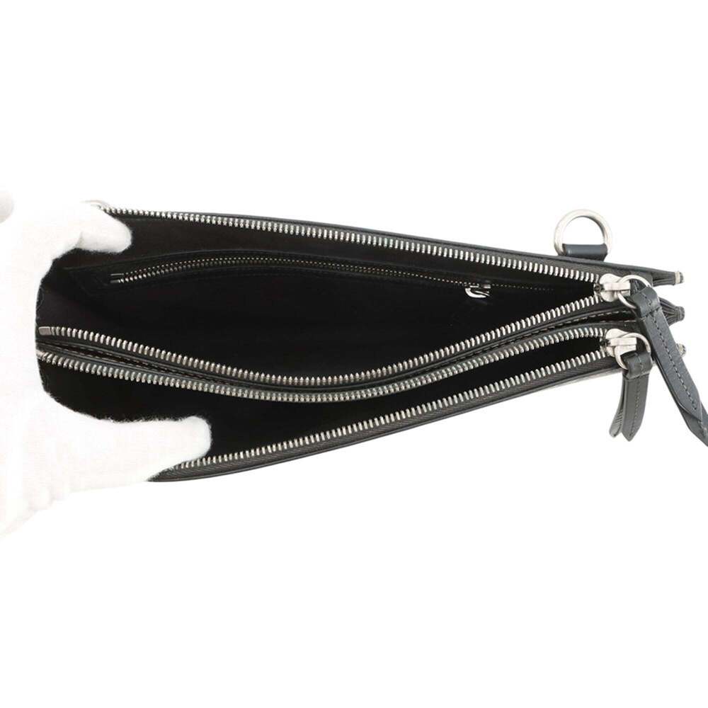 GUCCI Black Leather Shoulder Bag - Picture 5 of 16